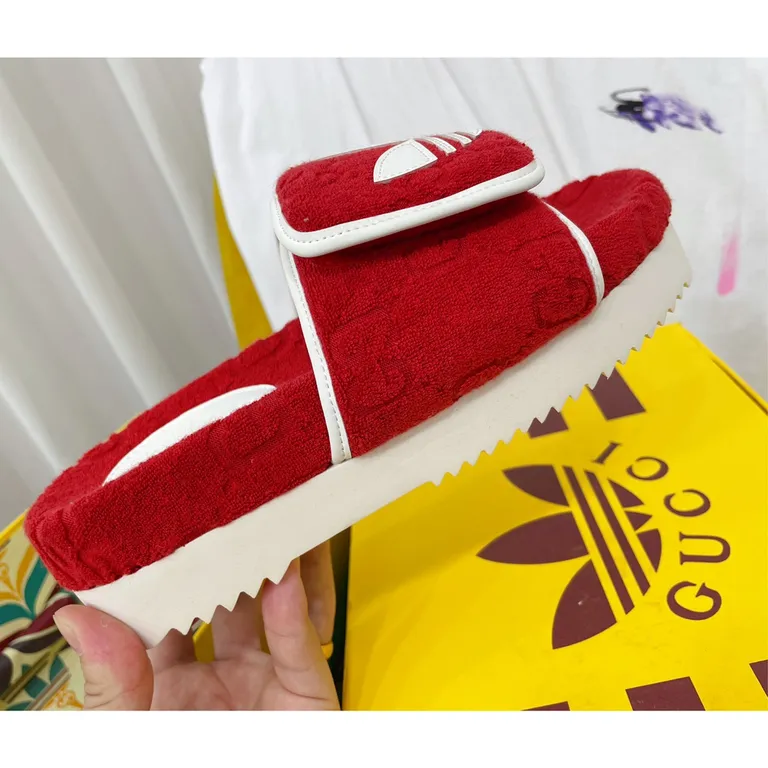 Gucci Shoe 